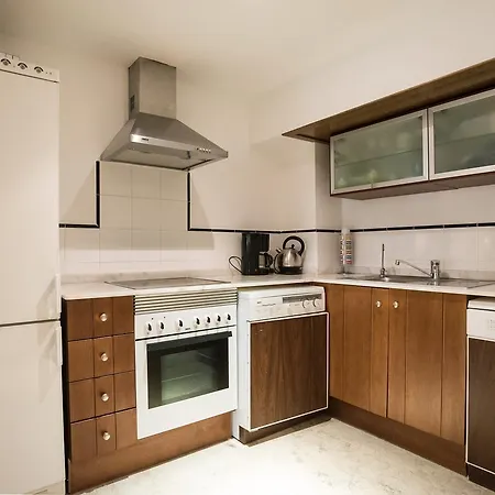 Globus La Entrada Garden Apartment *